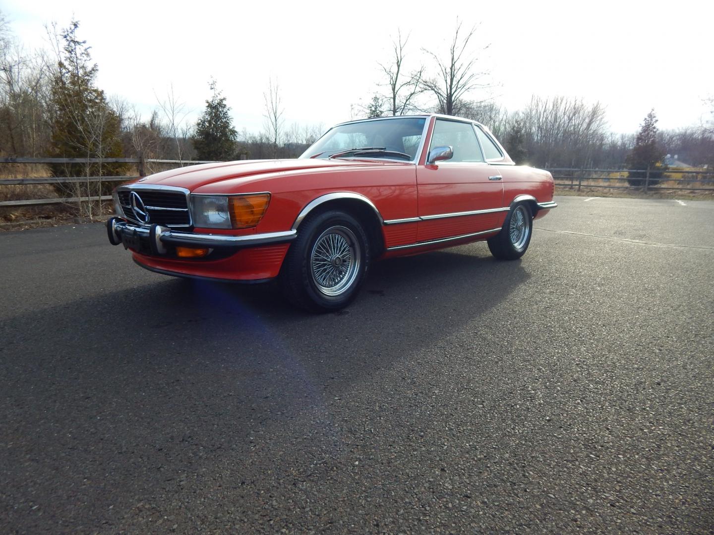 1972 Signal Red /Black Leather Mercedes-Benz 450SL 450SL (10704412000) with an 4.5L V8 engine, Automatic transmission, located at 6528 Lower York Road, New Hope, PA, 18938, (215) 862-9555, 40.358707, -74.977882 - Here we have a beautiful 1972 Mercedes 450SL. Options include: black leather, hard top and soft top, AM/FM/TAPE radio, parking lights, VDO Klenzle clock, Berger Mangel stamped 15 inch wheels with 4 Kelly Navigator 800S tires. This vehicle comes with a car cover and a list of records of work done to - Photo#0